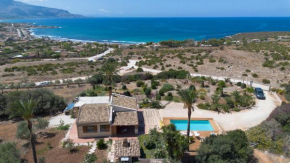 Nature's embrace Villas Holidays Custonaci